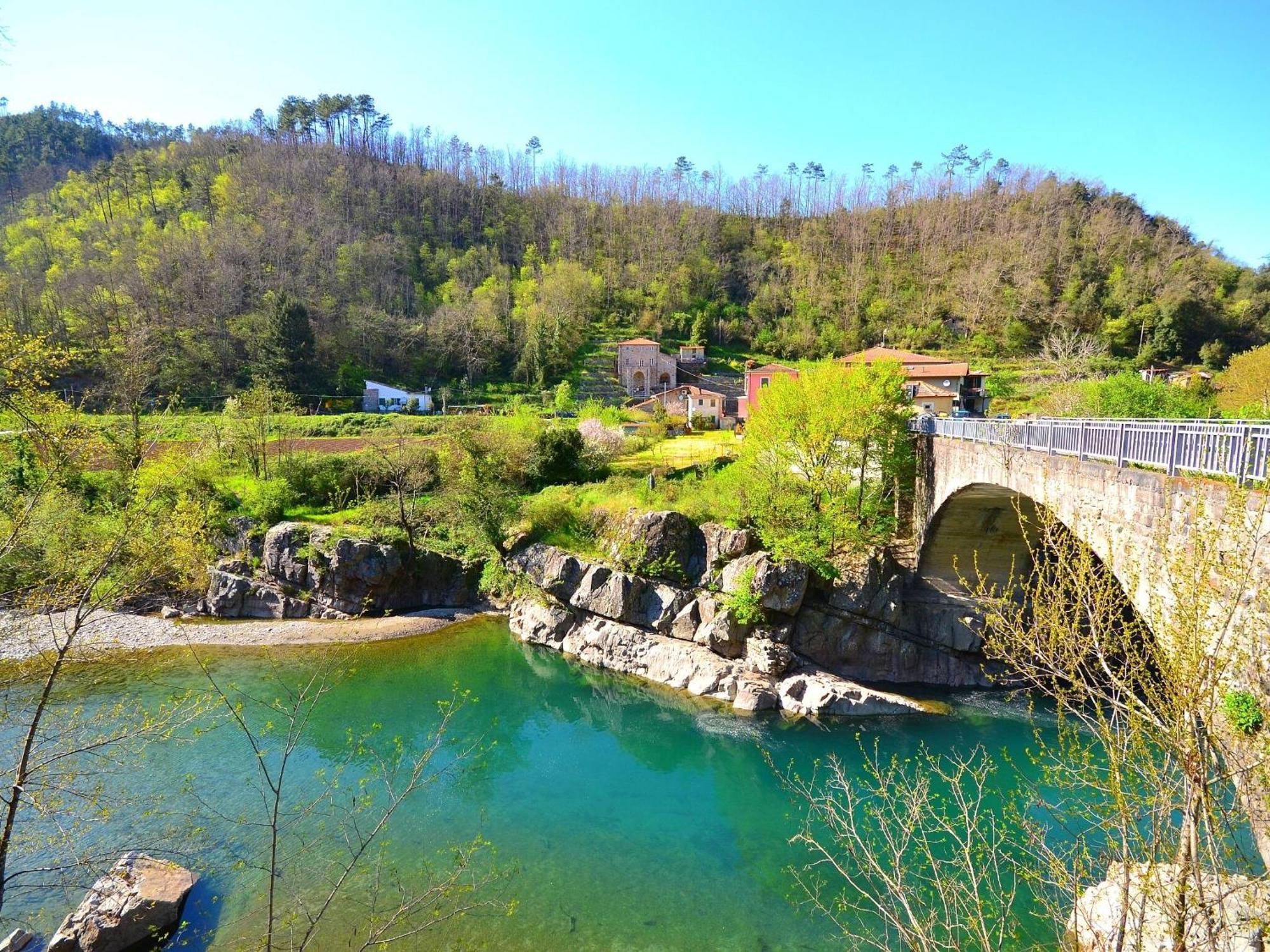 Spacious Home Surrounded By Nature Sesta Godano ภายนอก รูปภาพ